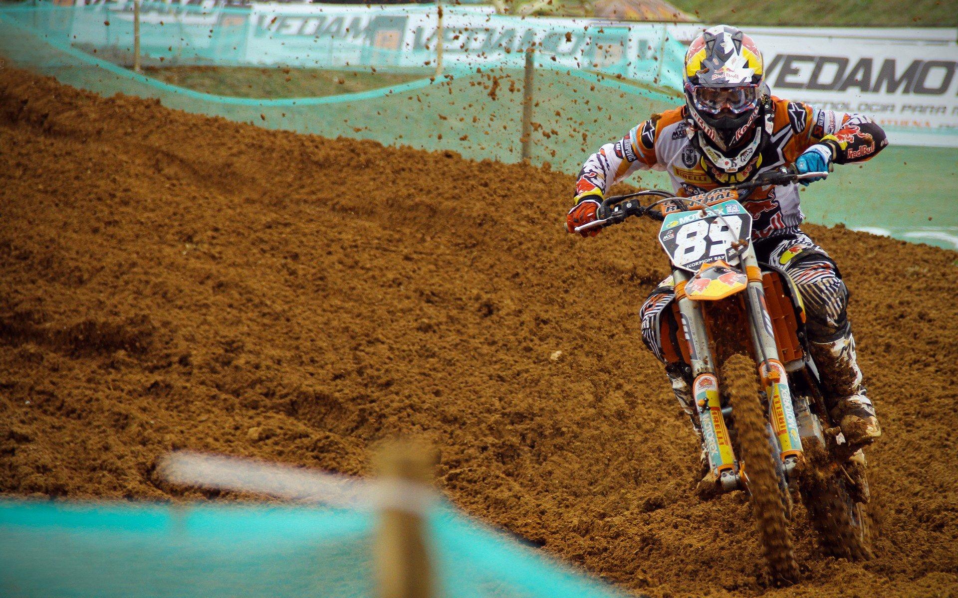 莫伦特斯谈C罗加盟马竞，感觉会很奇怪，但足球世界充满意外