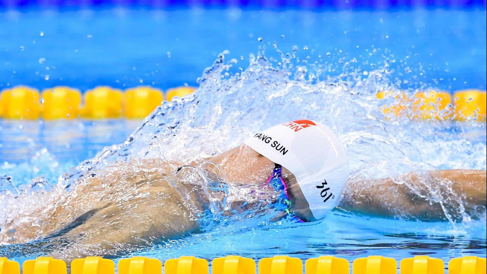 詹姆斯G3前训练神准！一连串投进15记三分球